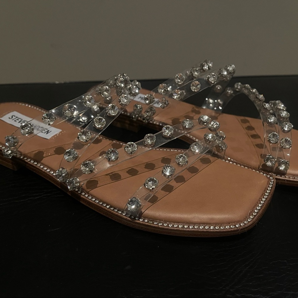 Steve Madden Size 7.5 Women’s Skyler Embellished Sandal